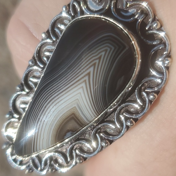 New Oversized Banded Agate 925 Silver Ring. - Picture 15 of 15